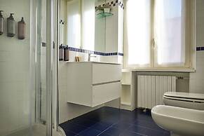 Milan Retreats Duomo