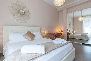 Milan Retreats Duomo