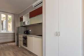 Milan Retreats Duomo