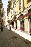 Milan Retreats Duomo