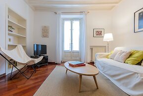 Milan Retreats Duomo