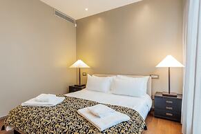 Milan Retreats Duomo