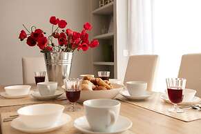 Milan Retreats Duomo