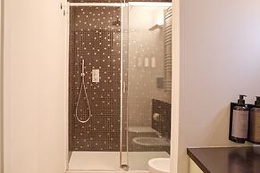 Milan Retreats Duomo