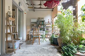 Milan Retreats Duomo