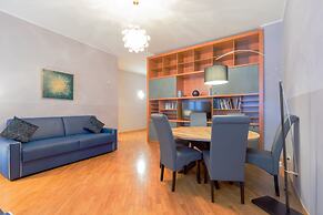 Milan Retreats Duomo