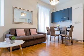 Milan Retreats Duomo