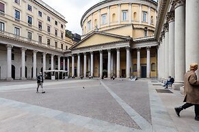 Milan Retreats Duomo