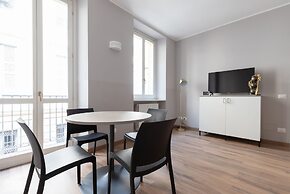 Milan Retreats Duomo