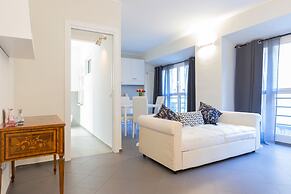 Milan Retreats Duomo