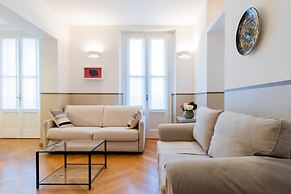 Milan Retreats Duomo