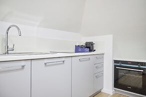 Milan Retreats Duomo