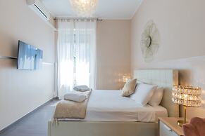 Milan Retreats Duomo