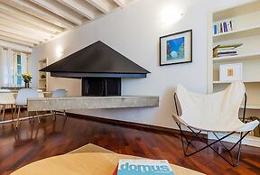 Milan Retreats Duomo