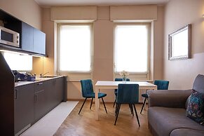 Milan Retreats Duomo