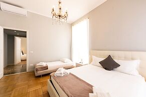 Milan Retreats Duomo