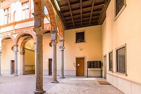 Milan Retreats Duomo