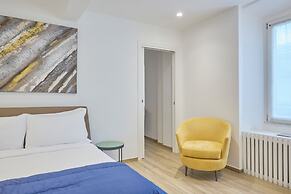 Milan Retreats Duomo