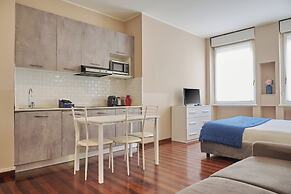 Milan Retreats Duomo