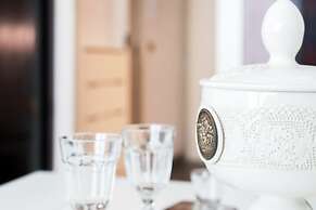 Milan Retreats Duomo