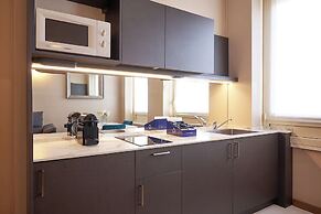 Milan Retreats Duomo