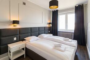 Executive 3 Bedroom Apartament by Your F