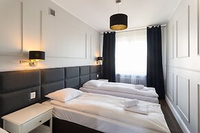 Executive 3 Bedroom Apartament by Your F