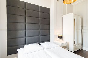 Executive 3 Bedroom Apartament by Your F