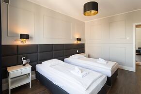 Executive 3 Bedroom Apartament by Your F