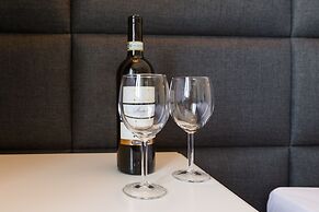 Executive 3 Bedroom Apartament by Your F