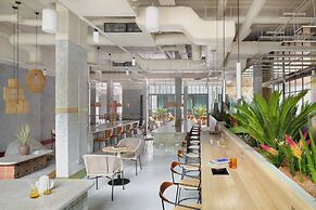 Bermonds Locke, Tower Bridge