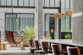 Bermonds Locke, Tower Bridge