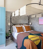 Bermonds Locke, Tower Bridge