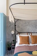 Bermonds Locke, Tower Bridge