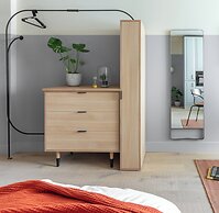 Bermonds Locke, Tower Bridge