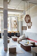 Bermonds Locke, Tower Bridge