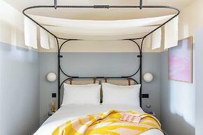 Bermonds Locke, Tower Bridge