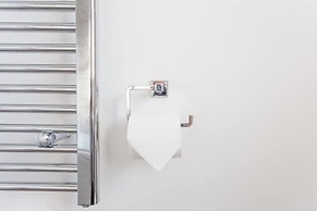 The Wren Suite Apartment