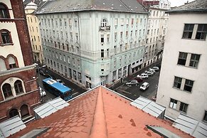 Maverick Central Market