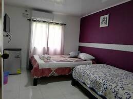 Hostal Cabañas 7 Colores