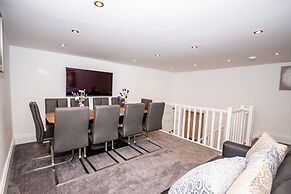 4 Bed- The Westminster Suite