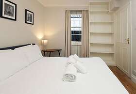 Victoria Charming Atmosphere