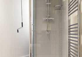 Victoria Charming Atmosphere