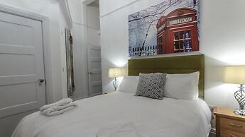 2 Bed - The Buckingham Suite