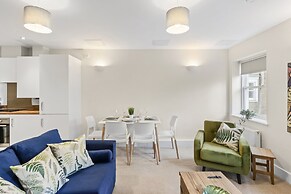 Sapphire Serviced Apartment