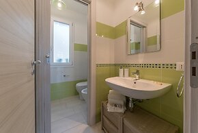 I tre Golfi Blu Mare Bilo Plus con veranda e piscina