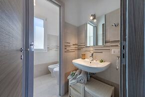 I tre Golfi Blu Mare Bilo Plus con veranda e piscina