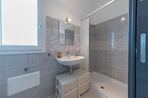 I tre Golfi Blu Mare Trilo con balcone e piscina