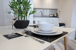 Interchange33 - NEC Airport Interchange