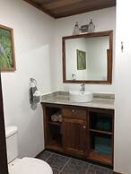 Driftwood Gardens Guesthouse